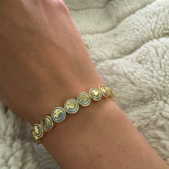 Lisa Gozlan smiley bracelet - Picture 2 of 3